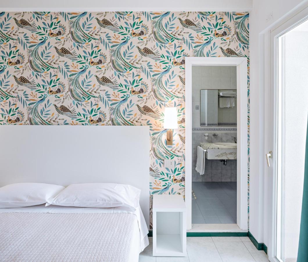 Solemare Hotel E Residence 미사노아드리아티코 외부 사진