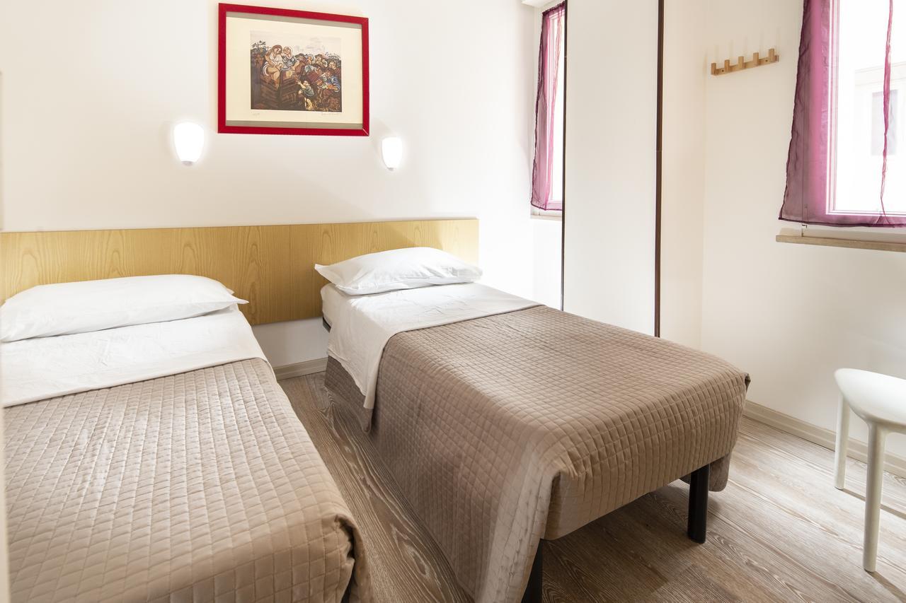Solemare Hotel E Residence 미사노아드리아티코 외부 사진