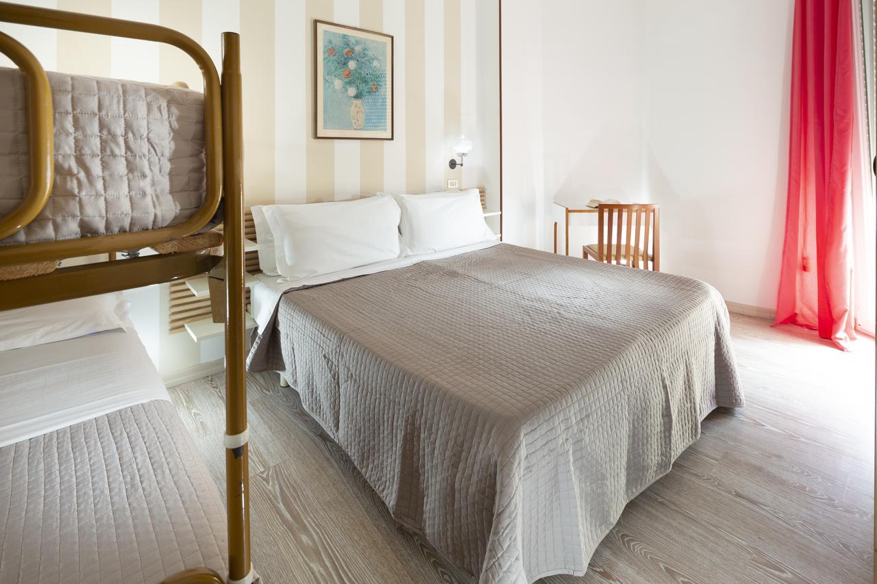 Solemare Hotel E Residence 미사노아드리아티코 외부 사진